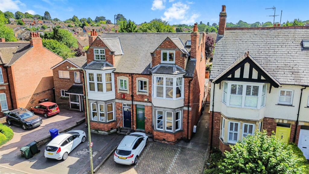 Main image of property: Broughton Road, Banbury, Oxfordshire, OX16
