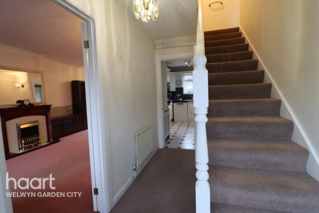 Additional image 11 of Orchard Mead, Hatfield