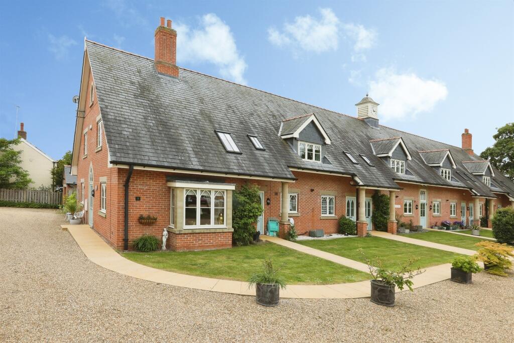 Main image of property: The Mews, Retford