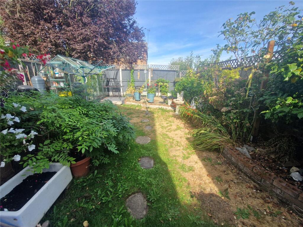 House in Stoke-on-Trent - View 5
