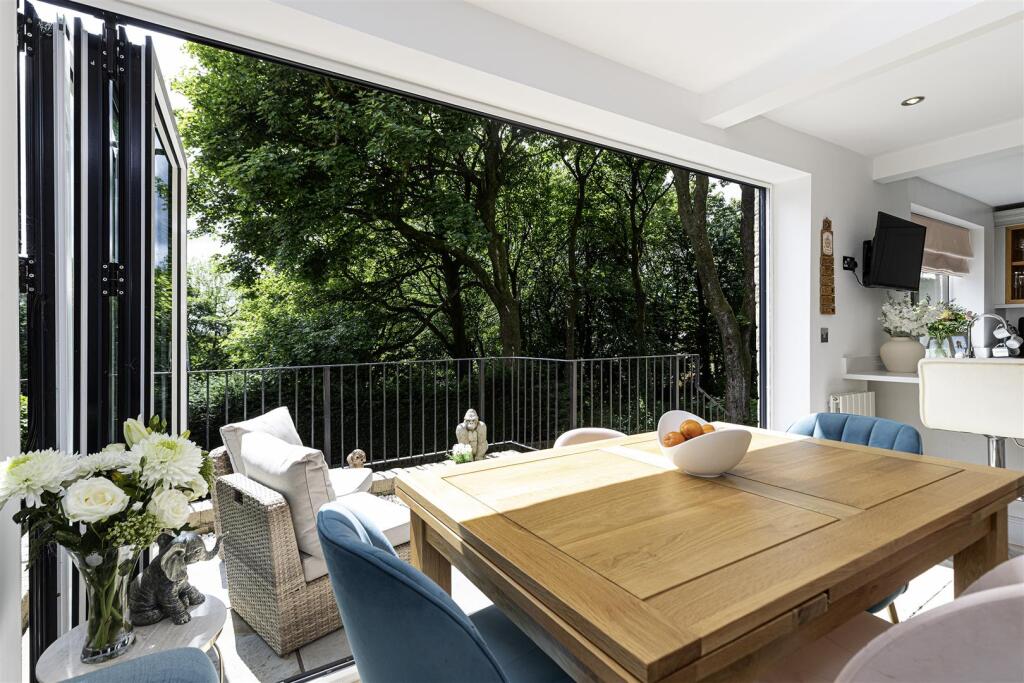 House in Bradford, West Yorkshire - View 5