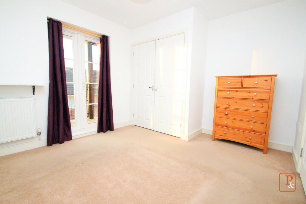 Apartment in Colchester, New Town - View 4