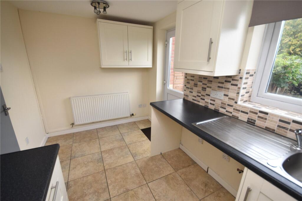 House in Taunton - View 5