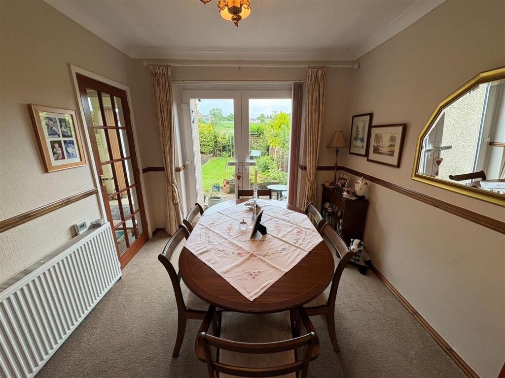 House in Bradford, West Yorkshire - View 4