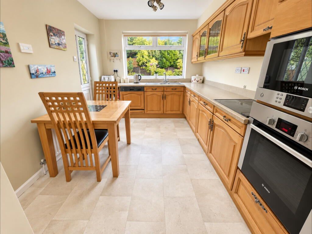 House in Blackburn - View 4