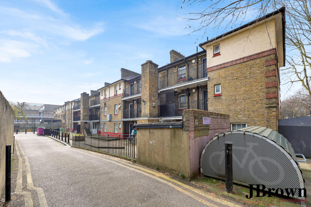 Main image of property: Jubilee Mansions, Jubilee Street, London, E1