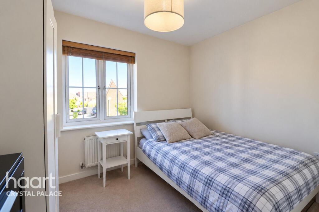 Apartment in London - View 5