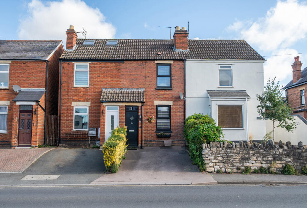 Main image of property: Hucclecote Road, Gloucester, Gloucestershire, GL3