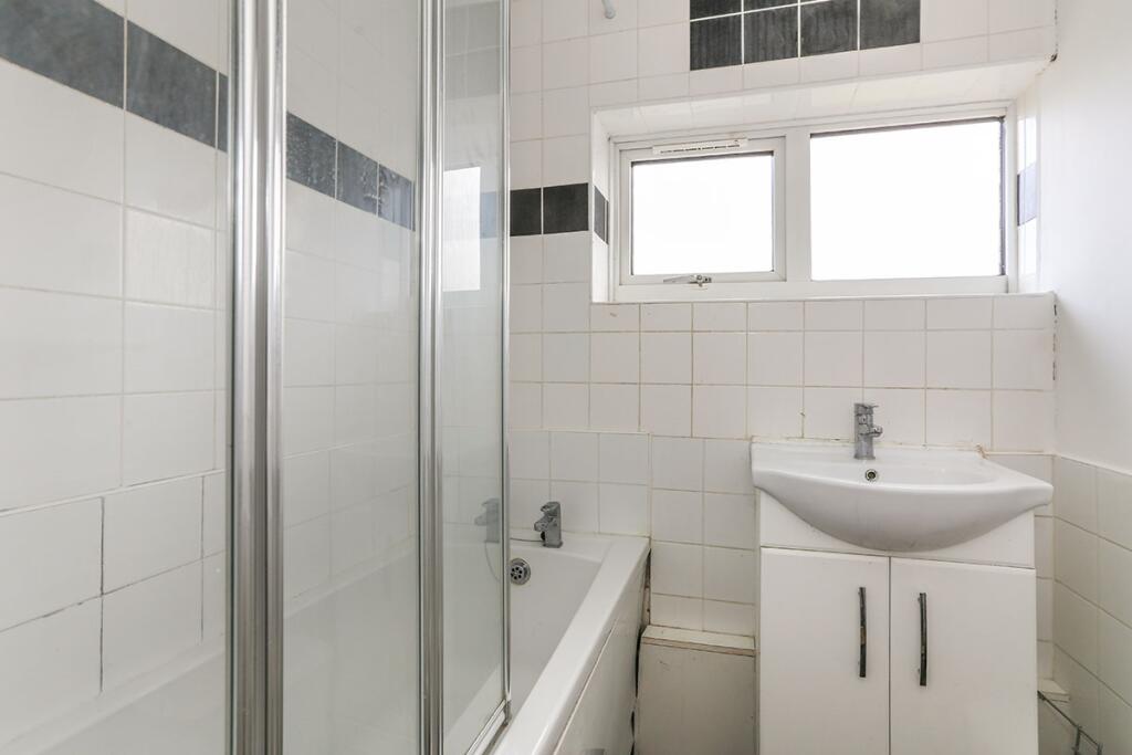 House in Stevenage, Chells - View 2