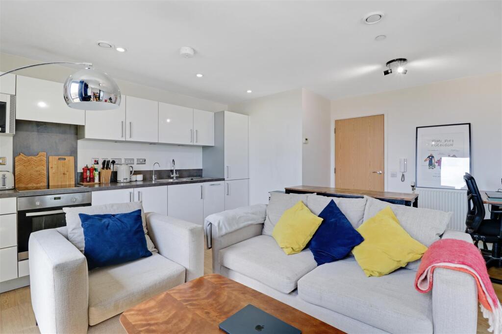 Main image of property: Da Vinci Torre, Lewisham