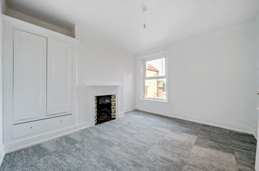 Copnor Road, Portsmouth, Hampshire, PO3 photo 4