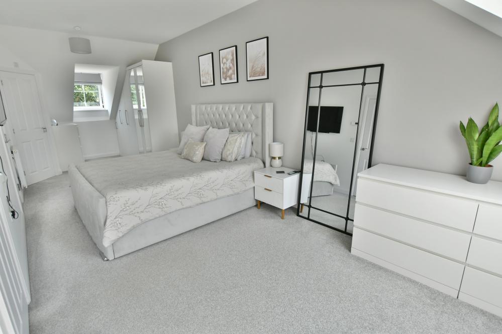 House in Bear Cross, Canford Paddock, Poole - View 2