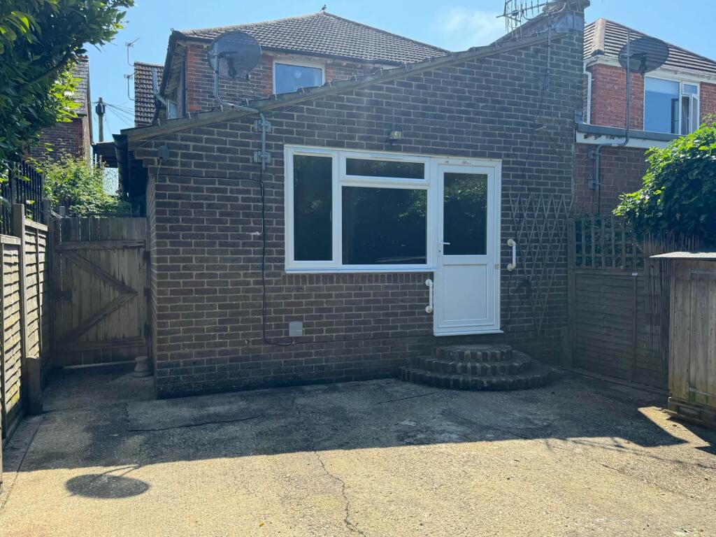 Main image of property: Felpham Road, Bognor Regis