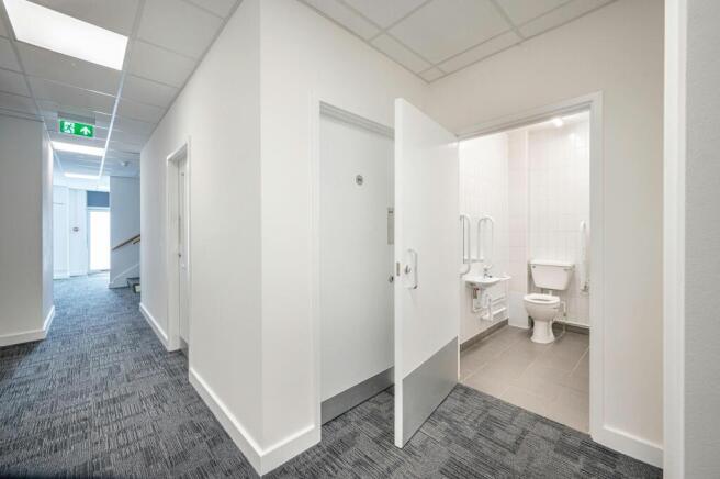 UNIT C ANCHORAGE POINT CHARLTON LONDON SE7_048.jpg