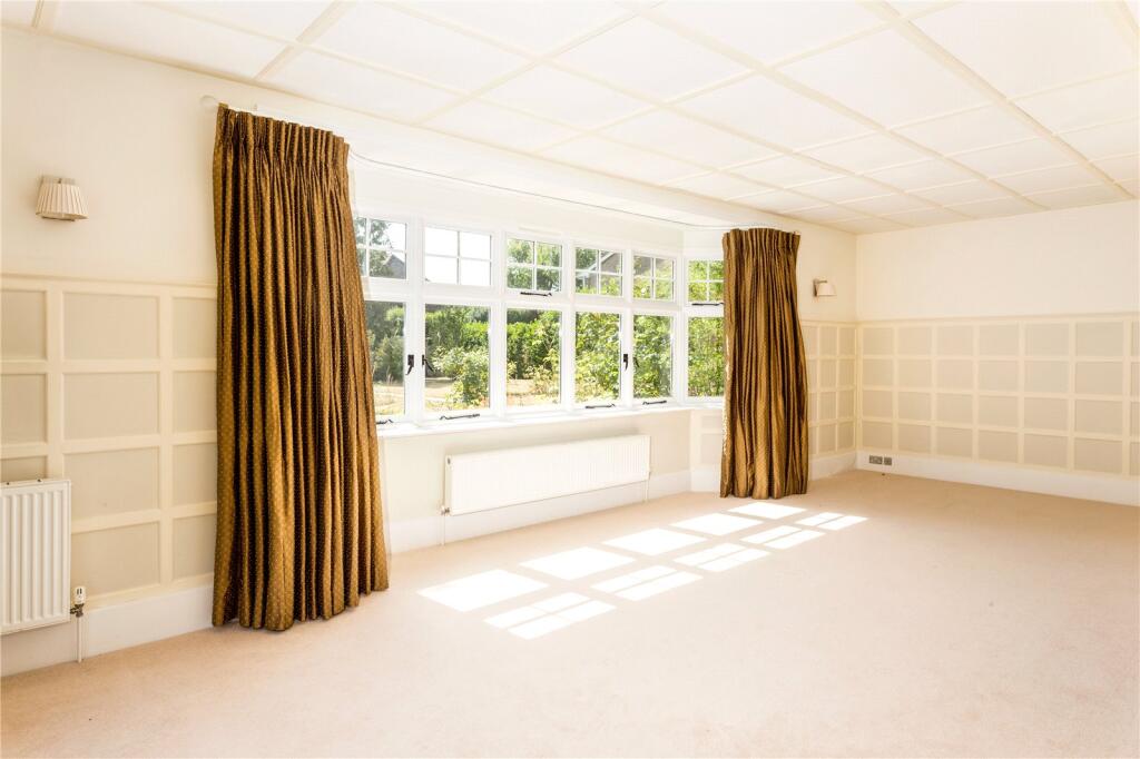 House in Southampton - View 4