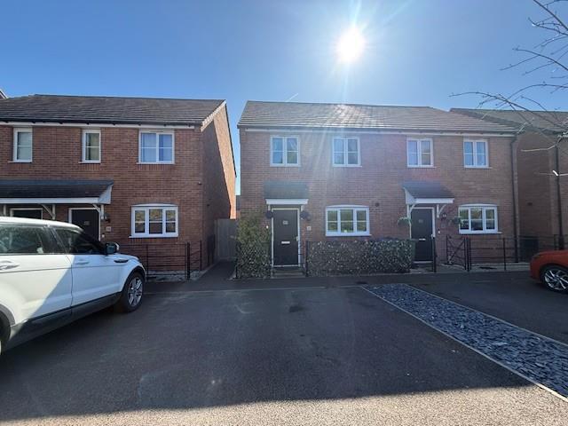 Ashton Crescent, Tewkesbury - Shared ownership photo 2