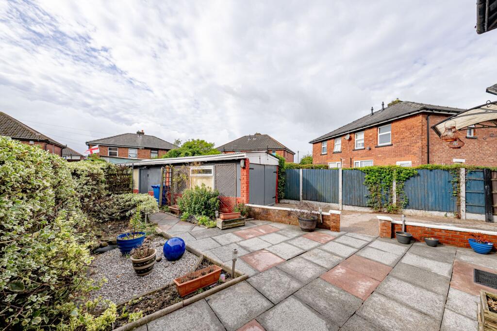 House in Wigan, Hag Fold - View 4
