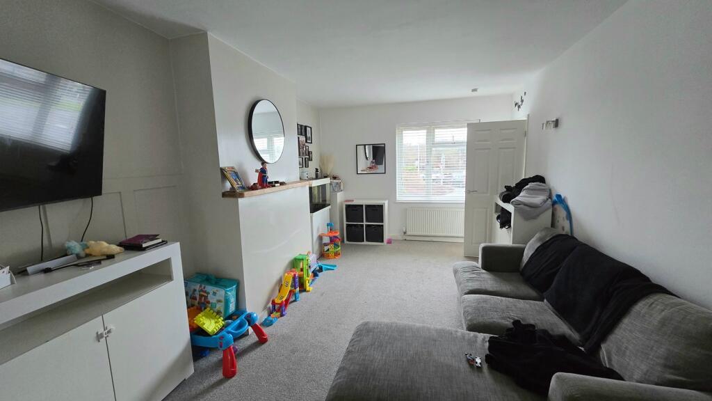 London Road, Bexhill-on-Sea, TN39 photo 2