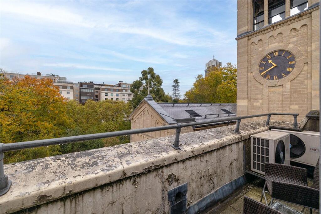 Property photo 9