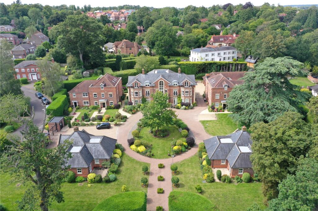 Main image of property: Breedons Hill, Pangbourne, Reading, Berkshire, RG8