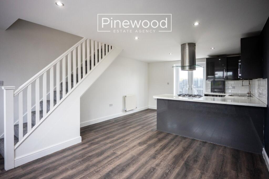 House in Chester, Connah's Quay - View 4