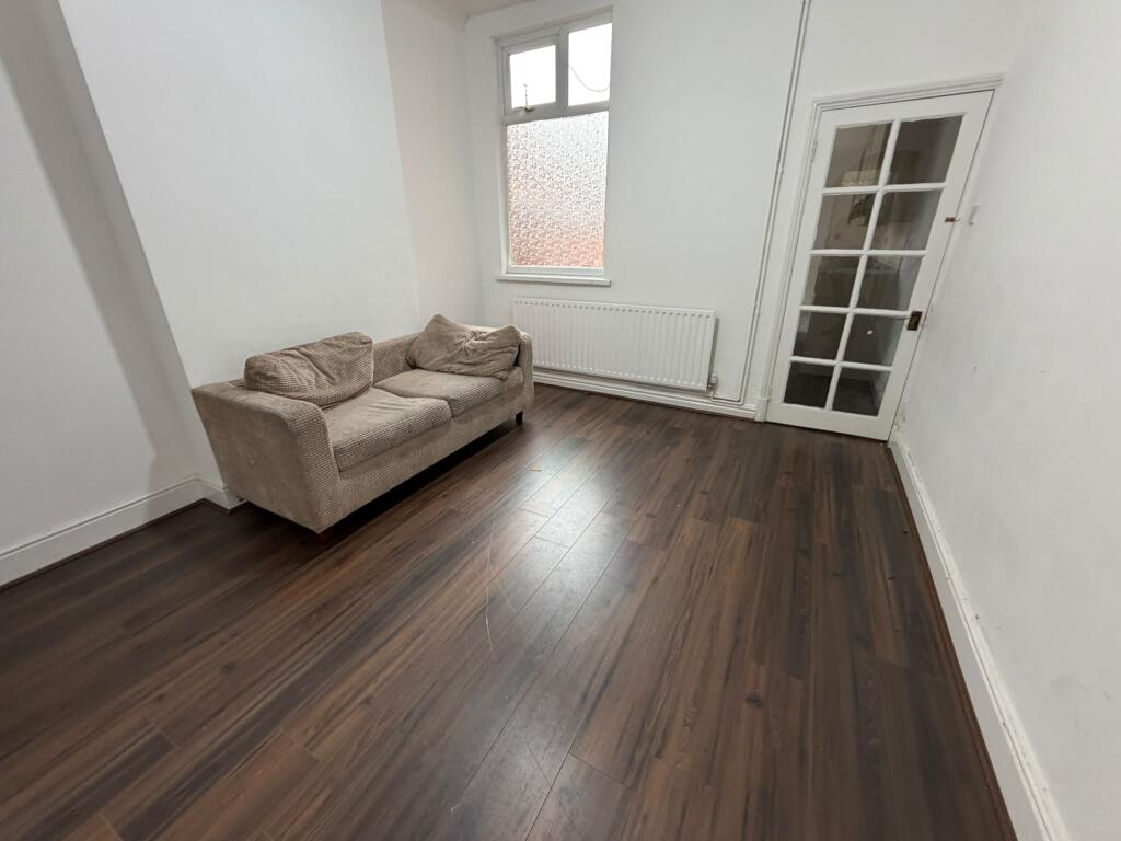 House in Leicester - View 3
