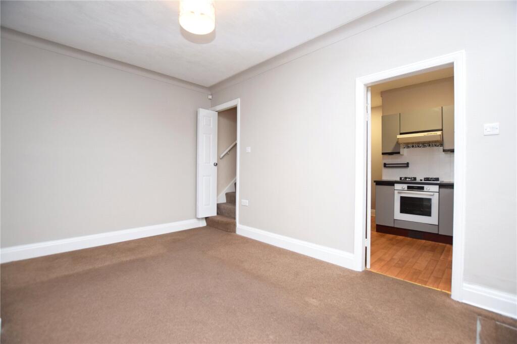 House in Leeds - View 5