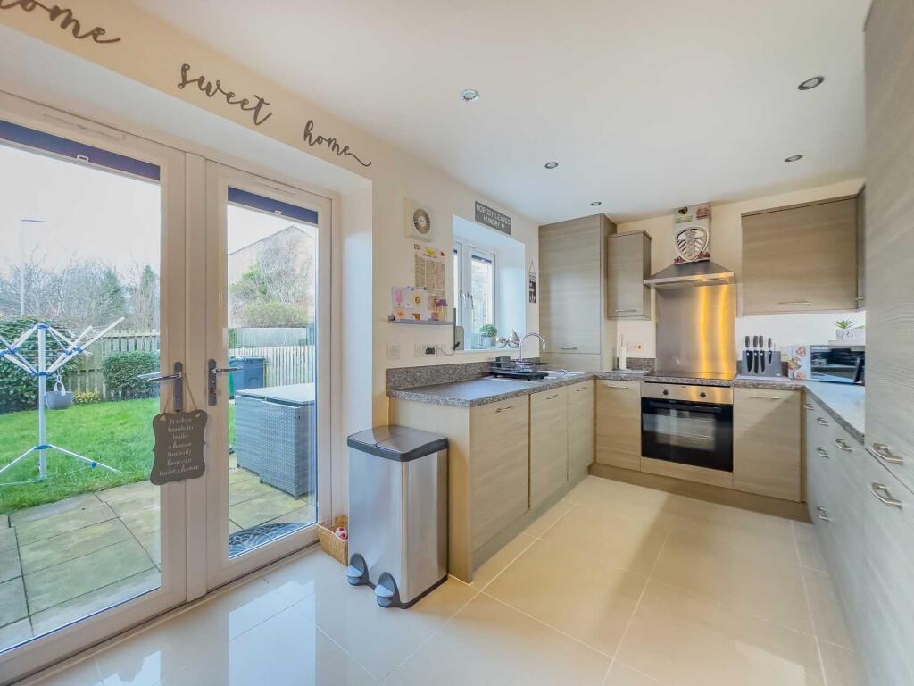 Brookroyd View, Birstall photo 2