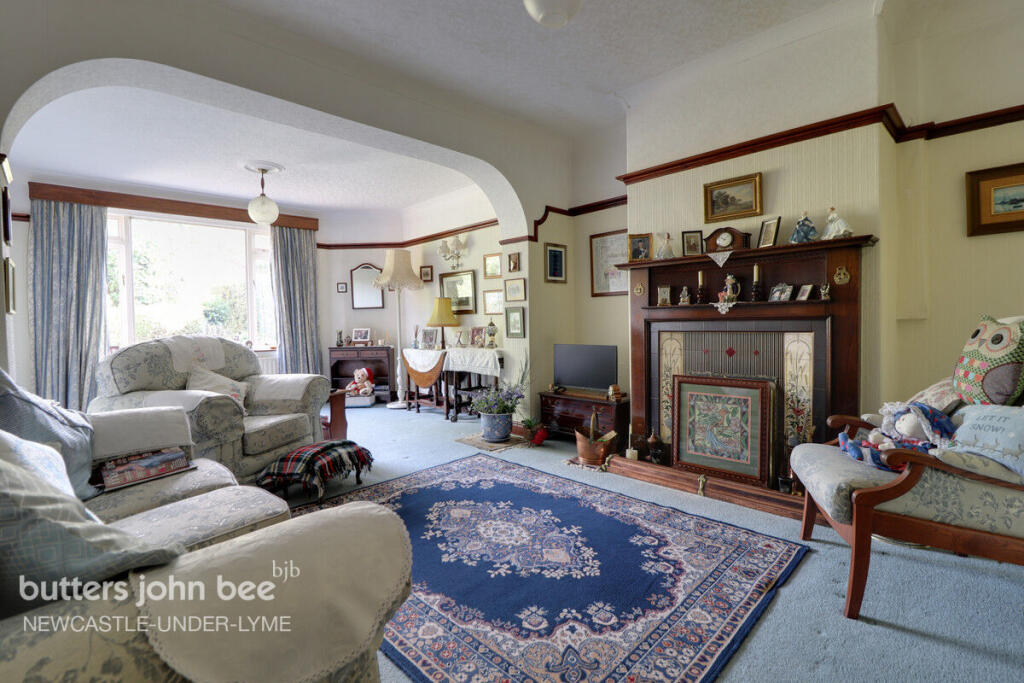House in Newcastle-under-Lyme, Staffordshire - View 4