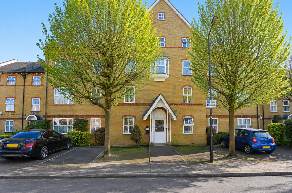 Main image of property: Chamberlayne Avenue, Wembley