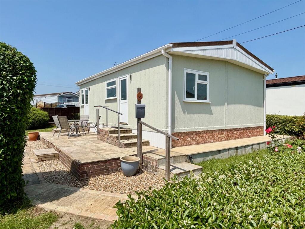 Main image of property: Rye Lane, Dunton Green