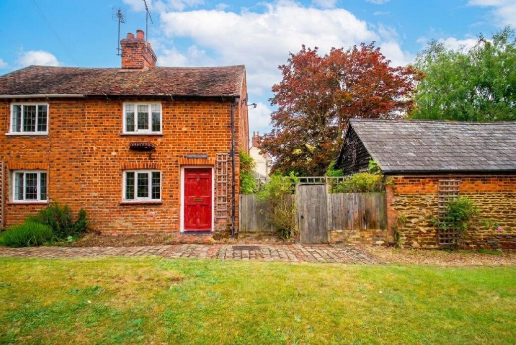 Main image of property: High Street, Clophill, MK45