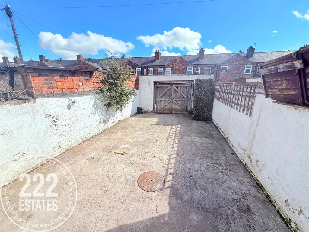 House in Warrington - View 5