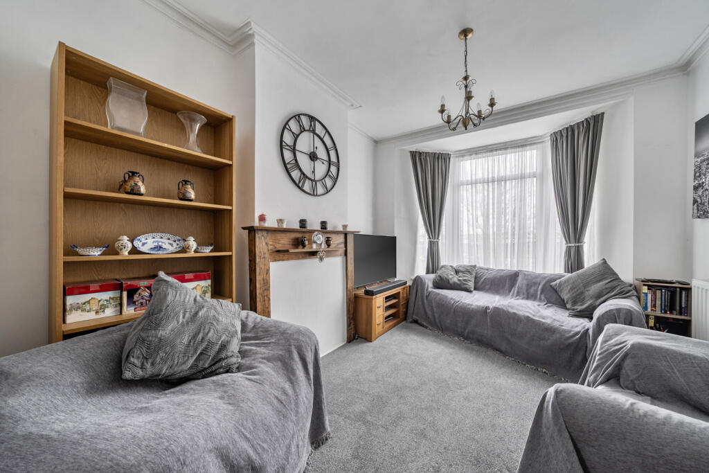 House in London, Lower Belvedere - View 4