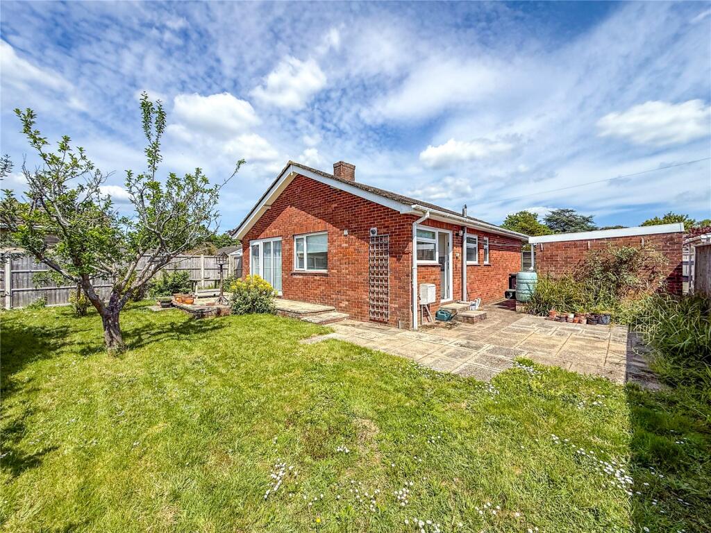 Whitehayes Close, Burton, Christchurch, Dorset, BH23 photo 2