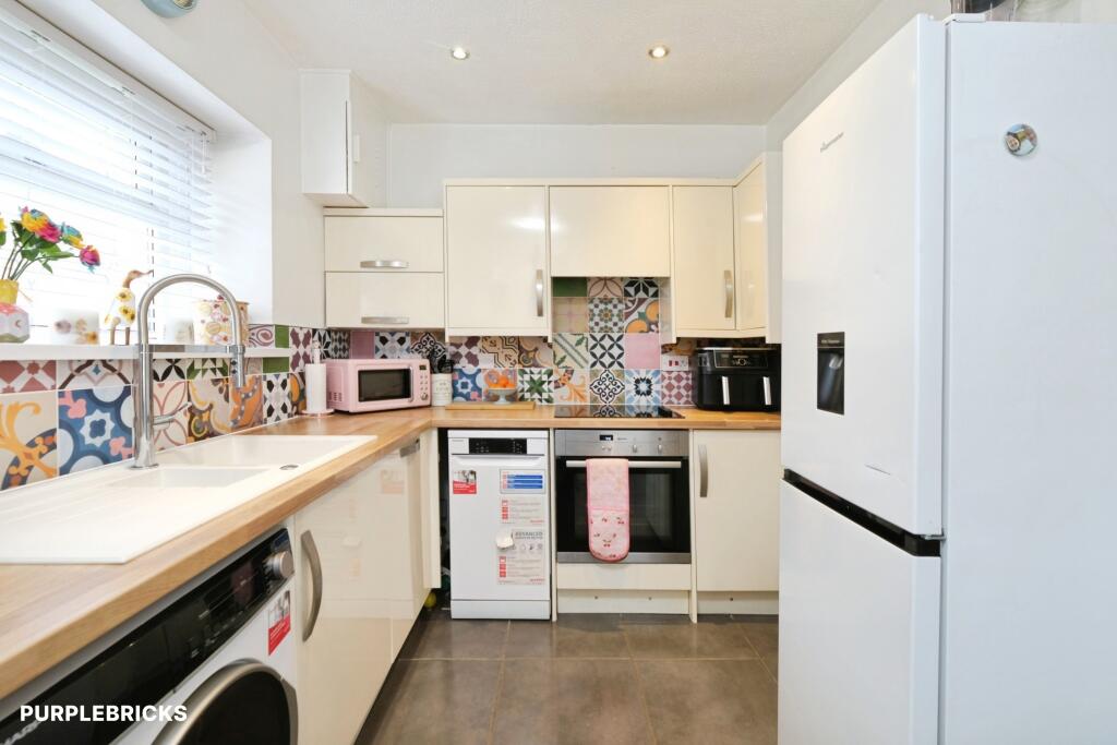 House in Newport, Pen Tranch - View 4