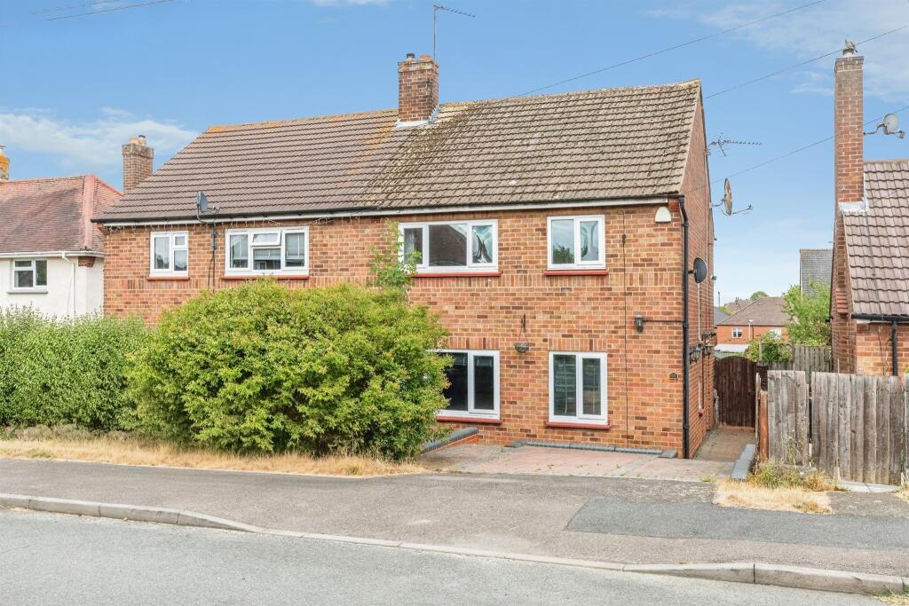 Main image of property: Valley Road, Wellingborough