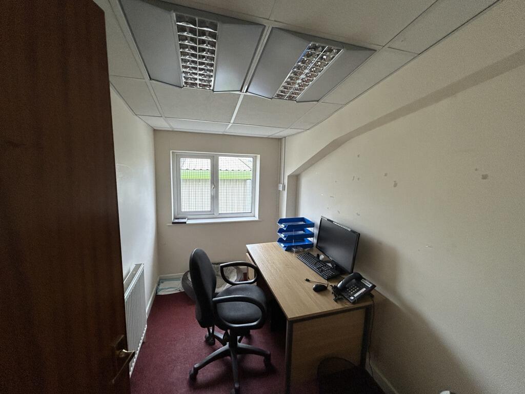 Photo 17