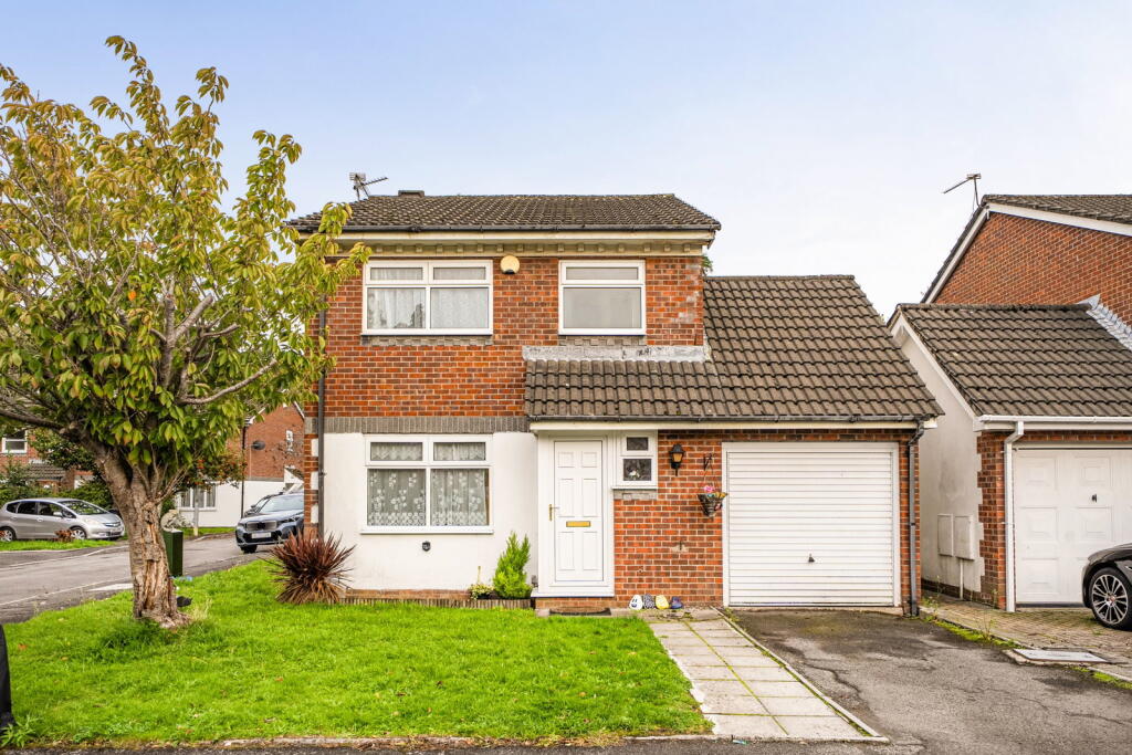 Main image of property: Stallcourt Close, Penylan, Cardiff, CF23 5EB