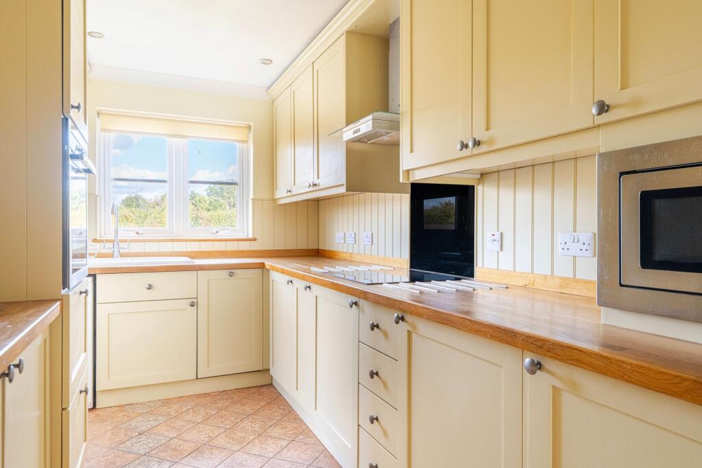 House in Mid Suffolk, Stradbroke - View 2