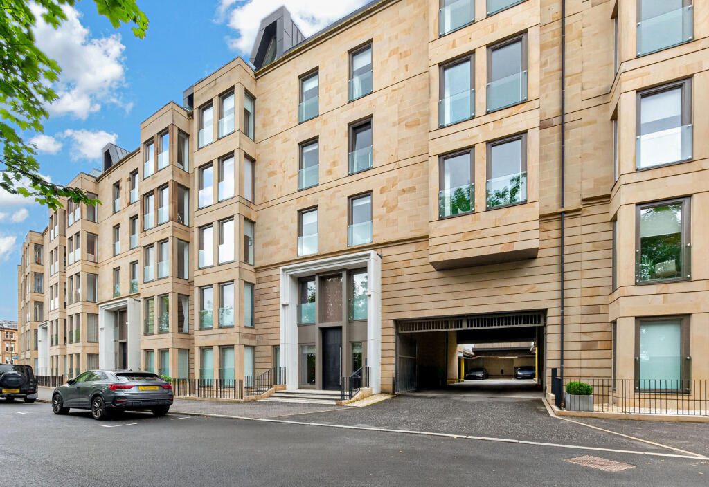 Main image of property: Park Quadrant, Park, Glasgow
