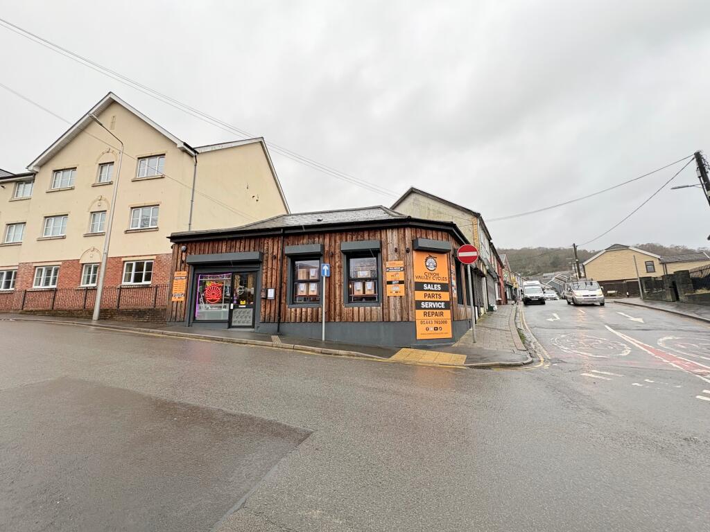 Main image of property: a Ynysmeurig Road, Abercynon, Mountain Ash