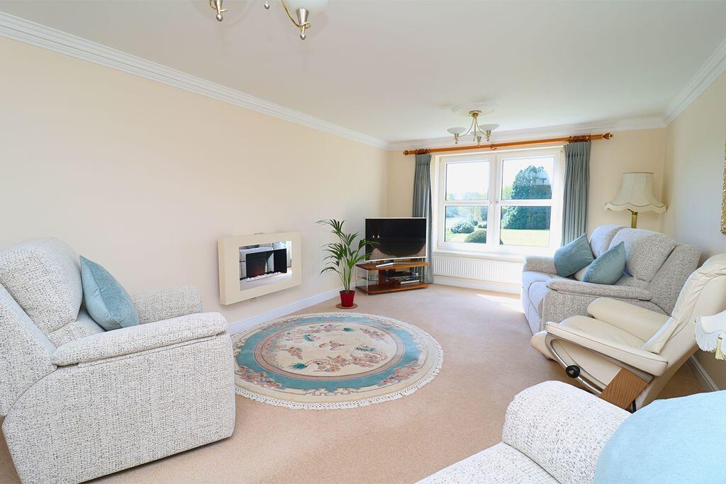 Lakeside, little Aston, Sutton Coldfield - View 4