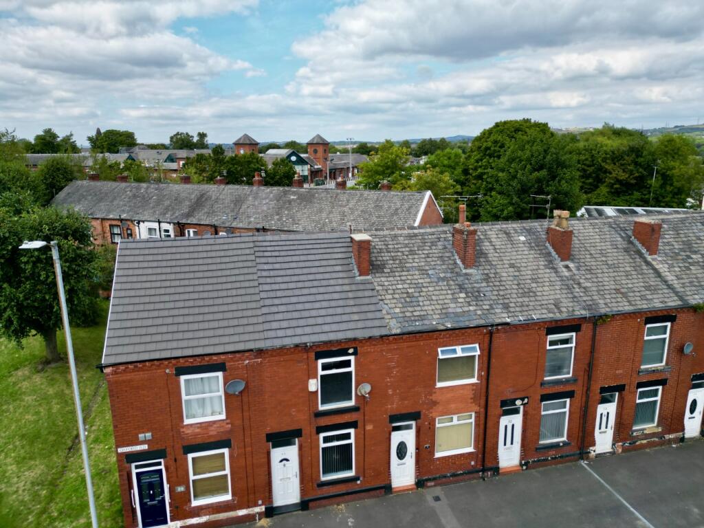 Main image of property: Oxford Road, Dukinfield, Greater Manchester, SK16 5PQ