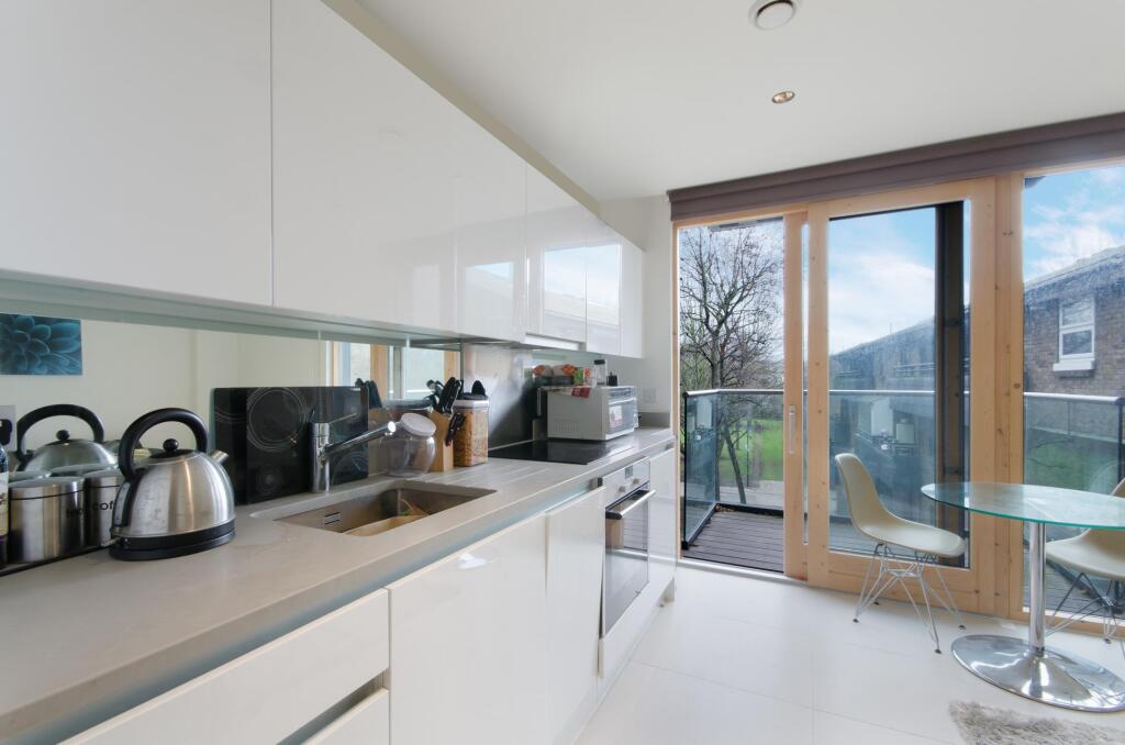 Main image of property: Binnacle House, 10 Cobblestone Square, London, E1W