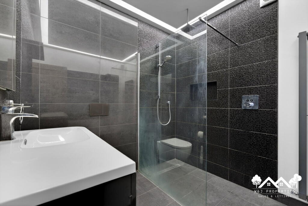 Additional image 20 of Durham Road, Wilpshire, Blackburn, BB1 9LR