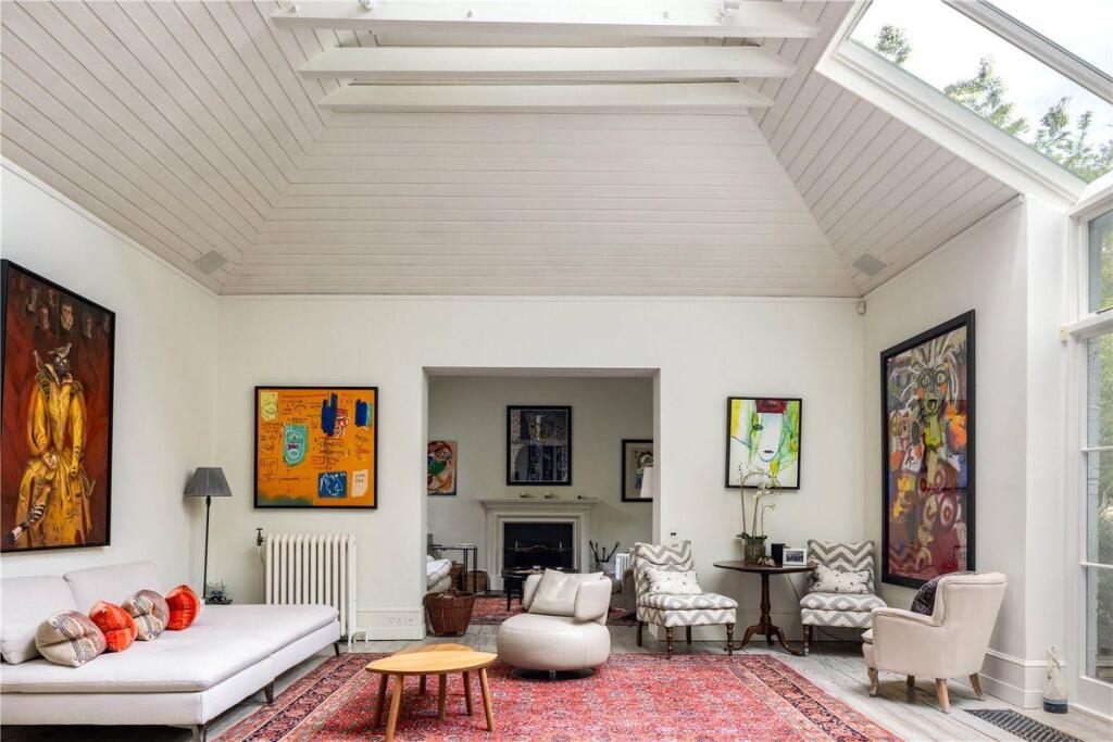 Main image of property: Netherton Grove, London, SW10