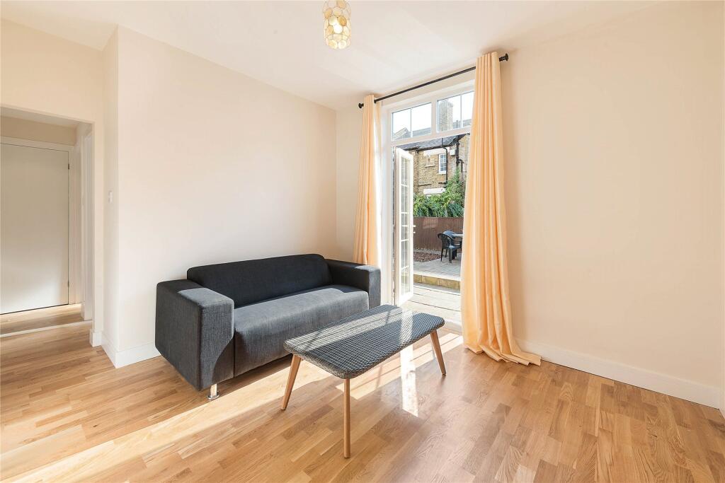 Apartment in London - View 4