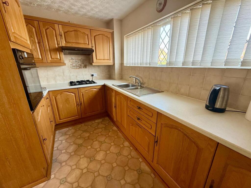 Kentchurch Close, Hereford - View 6