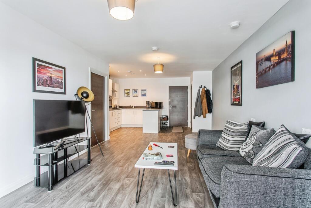 Apartment in Southend-on-Sea, Prittlewell - View 4